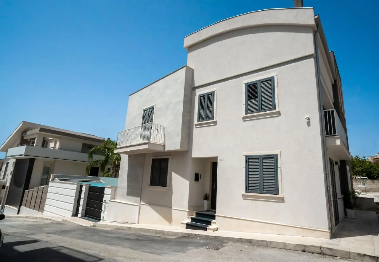 Scirocco Holiday House D&L Piscina Esclusiva Rosolini 0*,  Italy