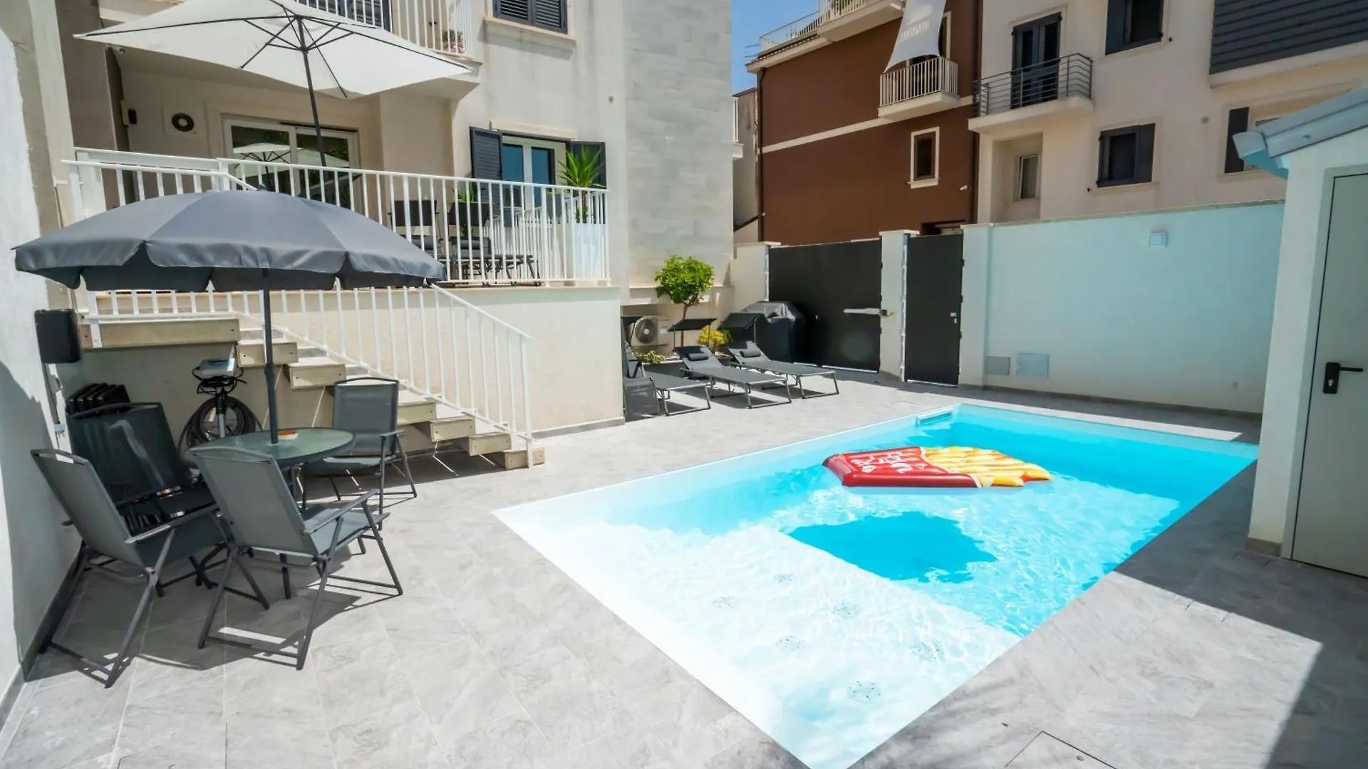 Scirocco Holiday House D&L Piscina Esclusiva Rosolini