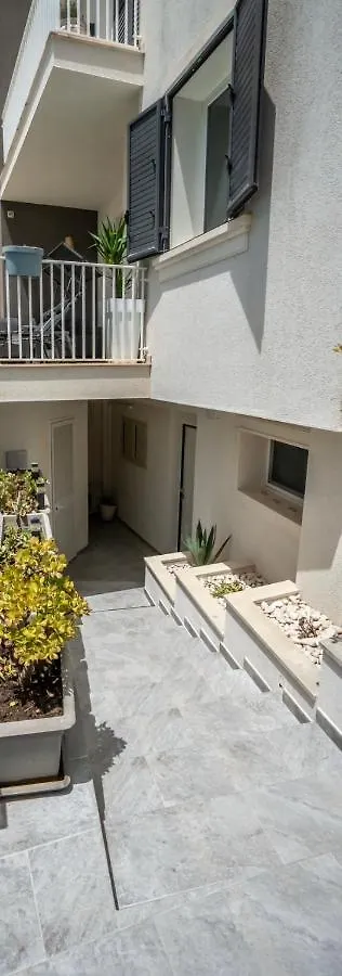 Scirocco Holiday House D&L Piscina Esclusiva Rosolini 0*,
