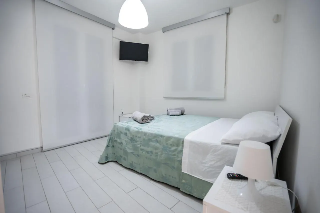 Tatil Evi Scirocco Holiday House D&L Piscina Esclusiva Rosolini İtalya